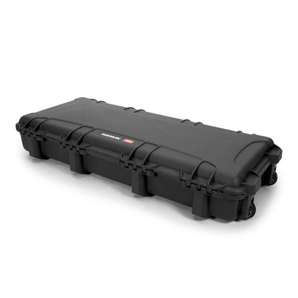 nanuk-985-case-black-hinges-angle